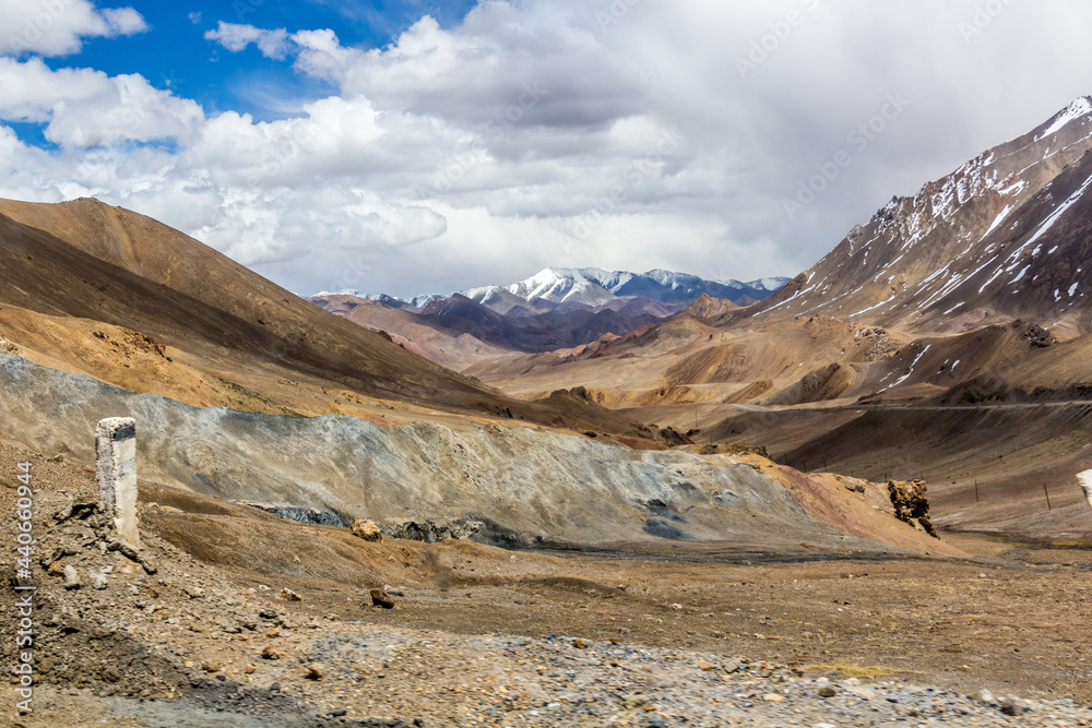 Fototapeta premium Pamir mountains in Gorno-Badakhshan Autonomous Region, Tajikistan