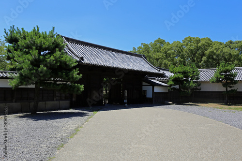 初夏の丸亀城 © ehime2020
