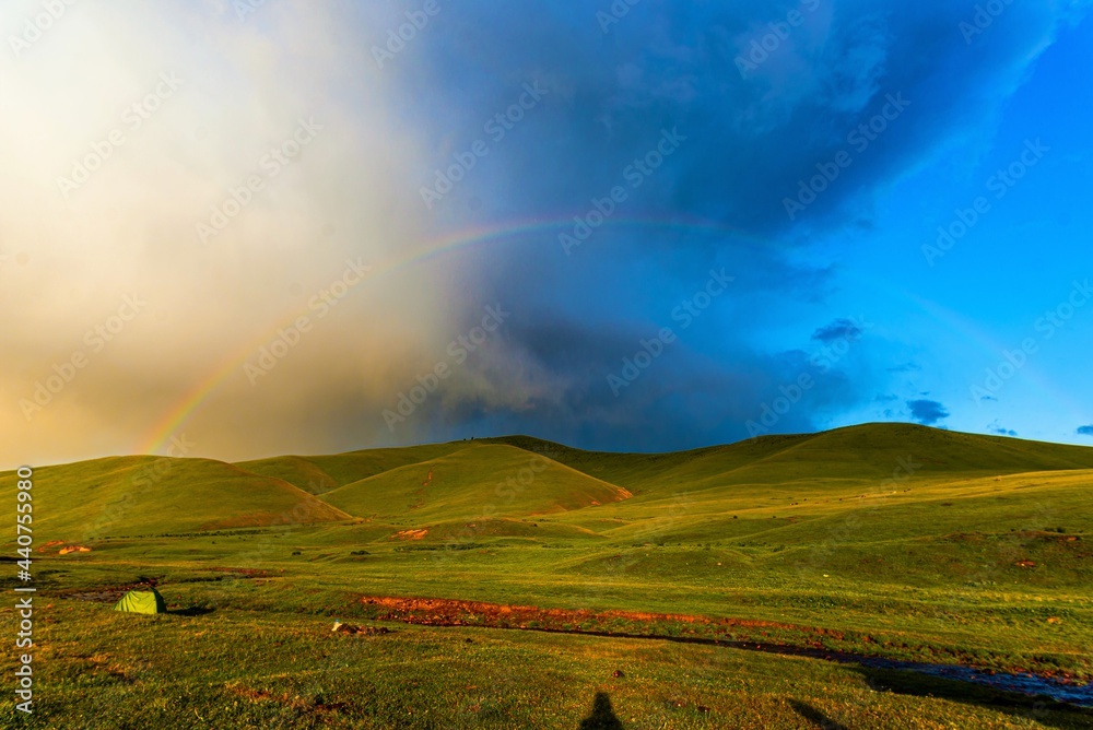Fototapeta premium rainbow in the mountains