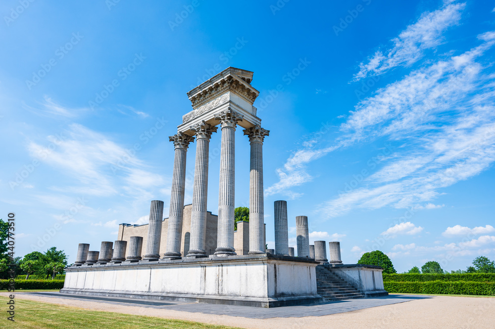 Römischer Hafentempel in Xanten am Niederrhein (NRW)