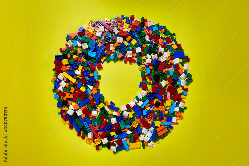 circle of bricks, toy for kids circle of bricks, toy for kids