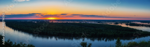 Big panoramic picture view ...