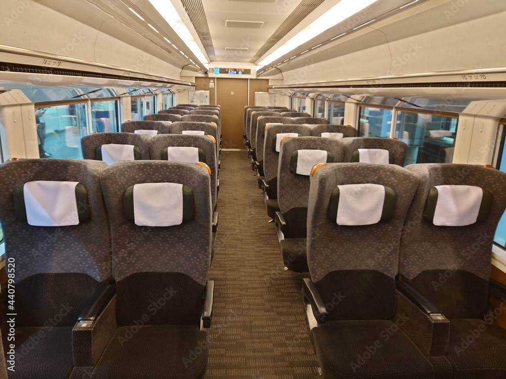 E657系グリーン車座席 E657系グリーン車座席