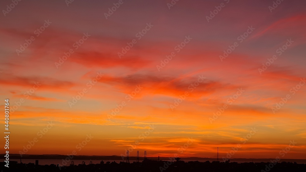 Fototapeta premium sunset in the city