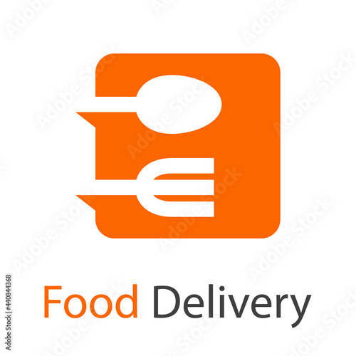 Logo con texto Food Delivery con tenedor y cuchara en cuadrado en color naranja