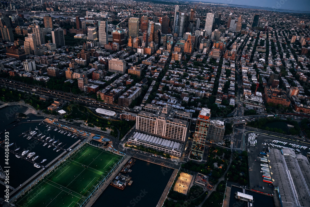 Fototapeta premium An Aerial View of Brooklyn Downtown and Brooklyn Heights in New York City