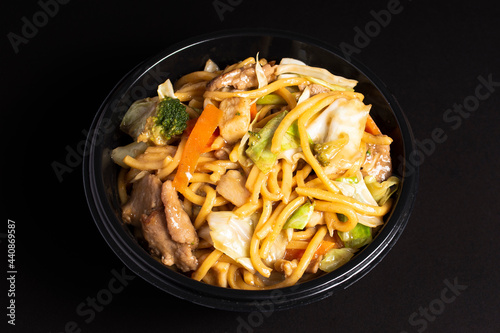 yakissoba in bowl chinese food in brazil