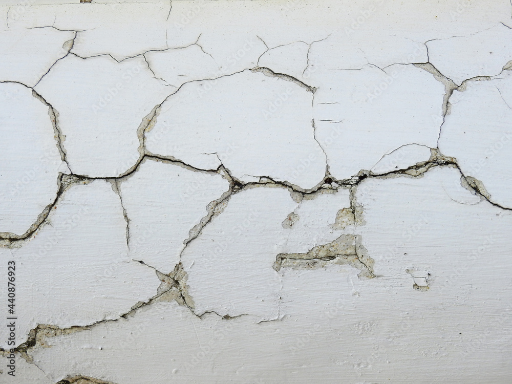 Fototapeta premium crack white concrete wall texture