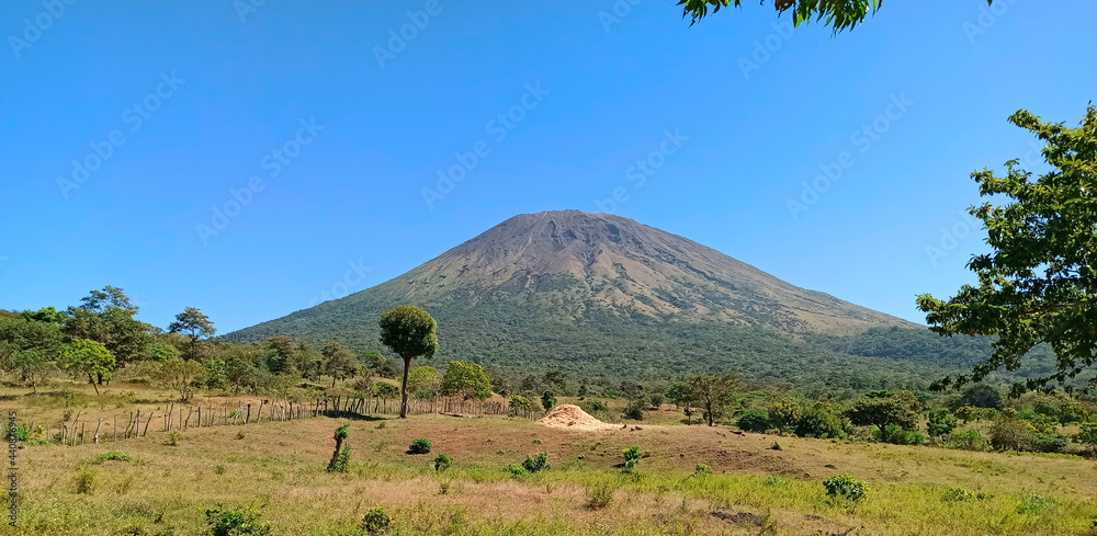 volcan Chaparrastique, San Miguel, El Salvador. volcan Chaparrastique, San Miguel, El Salvador.