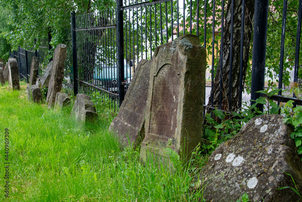 Cmentarz żydowski w Strzyżowie  - obrazy, fototapety, plakaty 