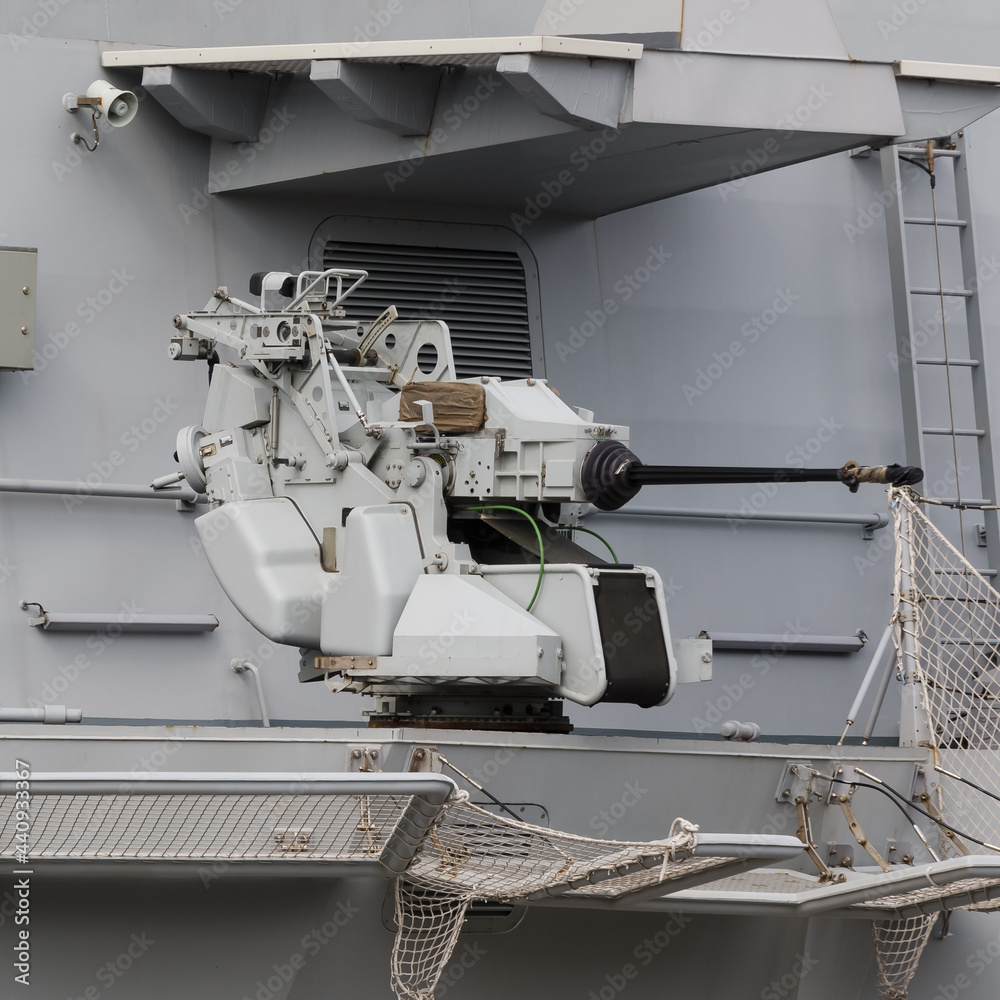 ANTIAIRCRAFT CANNON - An artillery position on deck the Italian guidet missile frigate ANTIAIRCRAFT CANNON - An artillery position on deck the Italian guidet missile frigate