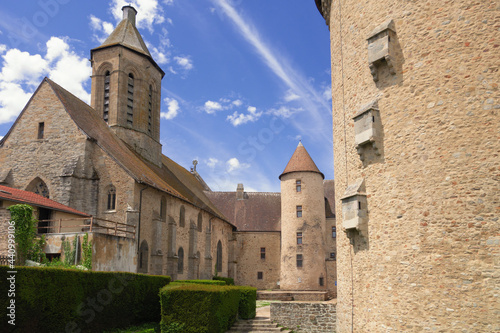 Sur la voie de Rocamadour pour Saint-Jacques-de-Compostelle entre les départements de la Creuse et de la Corrèze.