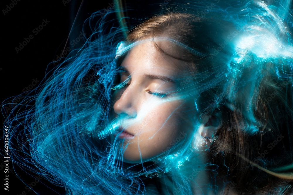 lightpainting portrait, new art direction, long exposure photo without photoshop, light drawing at long exposure	
