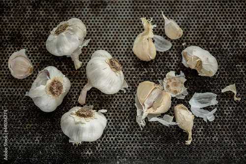 Wallpaper Mural Garlic bulbs fresh, white, organic. Torontodigital.ca