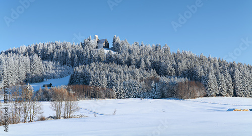 Winterliche Landschaft im Ostallgäu photo
