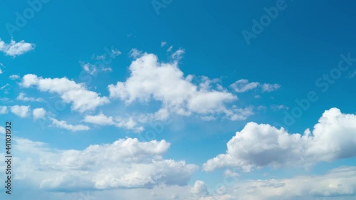 Timelapse of a beautiful sky with clouds in the afternoon