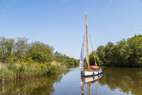 Bild auf Leinwand Sail boat on the Norfolk Broads