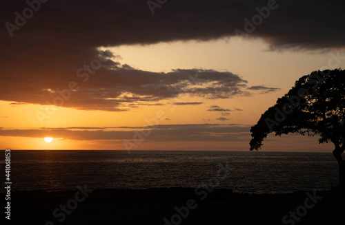 sunset on the  Hawaiian sea 3 © Kenneth