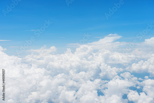 Clear blue sky with cloud