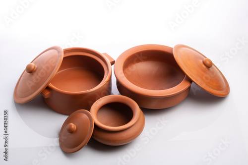 Foto Clay Pots Isolated on White Background
