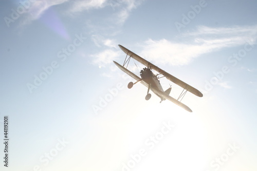 Boing pt 17 Stearman biplano vuelo acrobático Aeroclub Veronica  photo