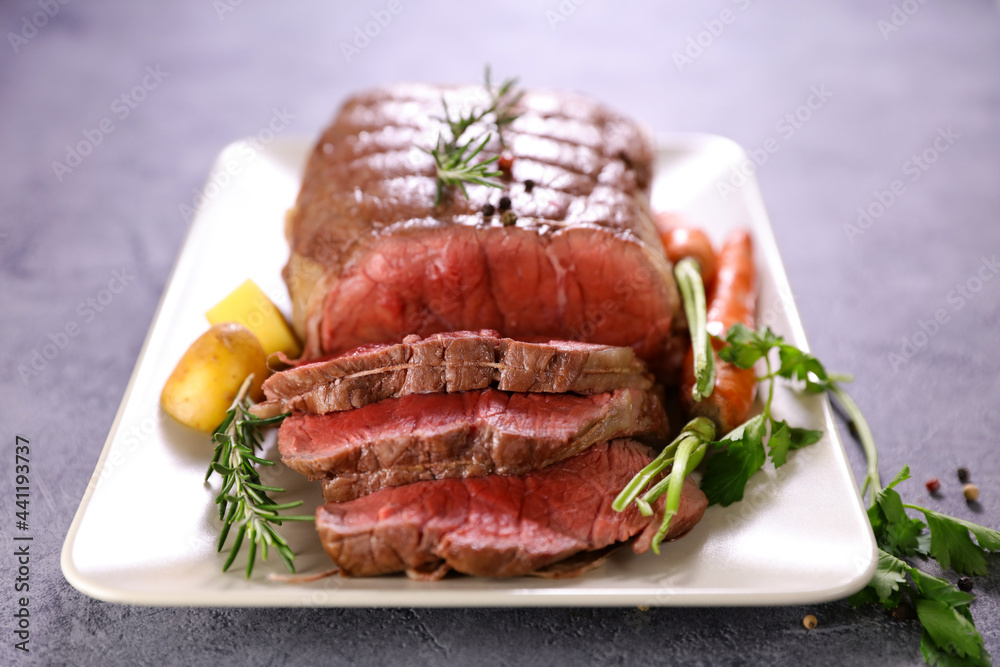 roasted beef with vegetable roasted beef with vegetable