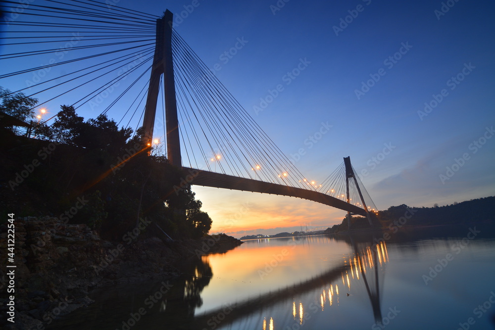 Obraz premium Barelang bridge at sunrise