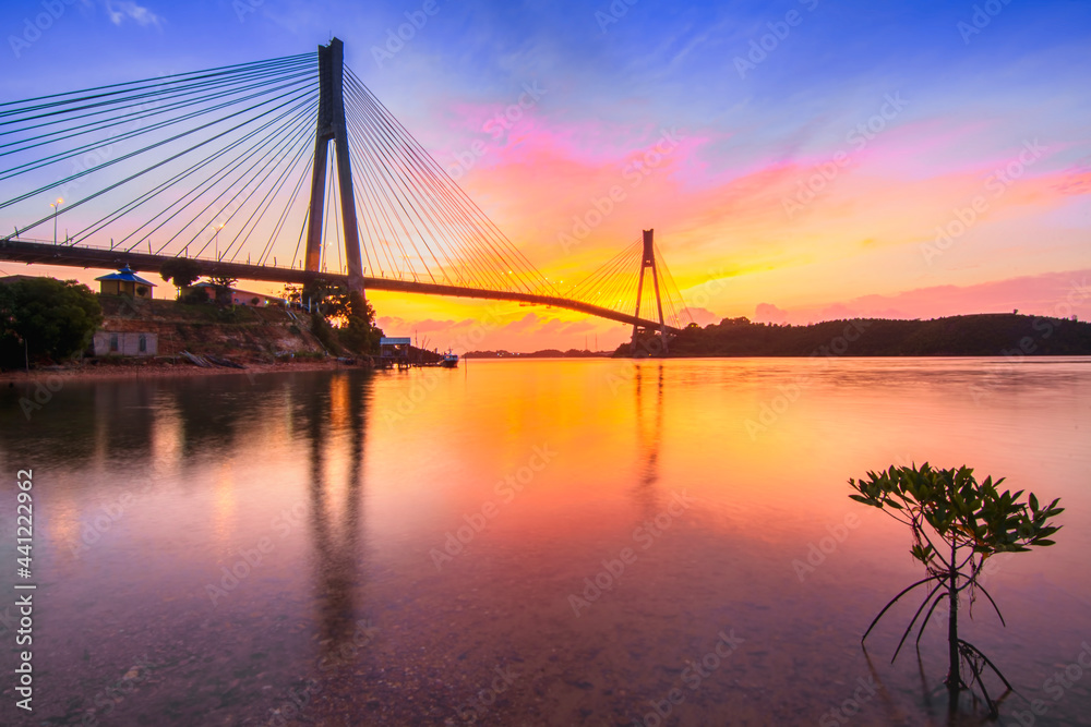 Obraz premium Barelang bridge at sunrise
