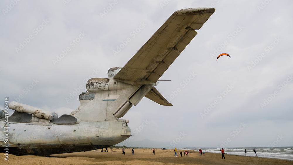Rocket ship-ekranoplan project 903
