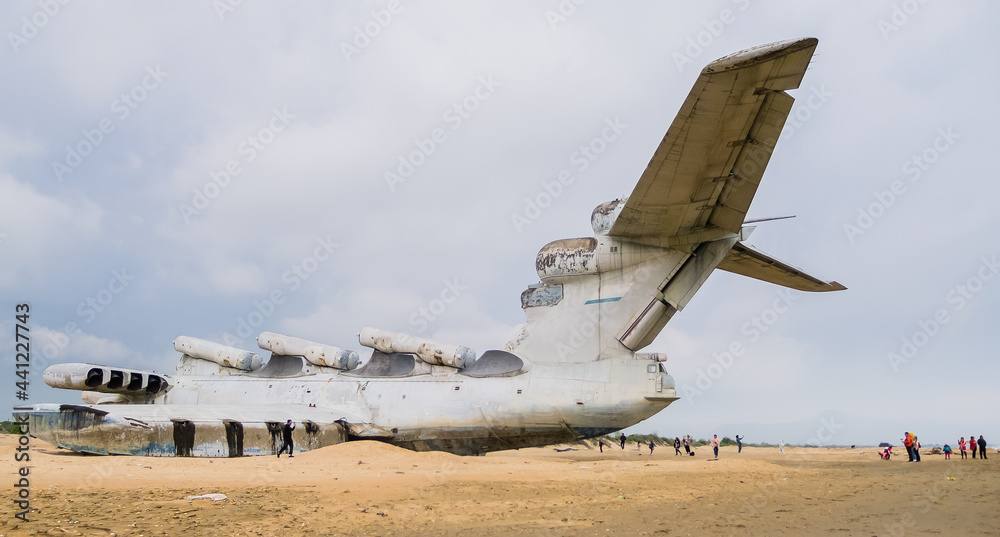Rocket ship-ekranoplan project 903