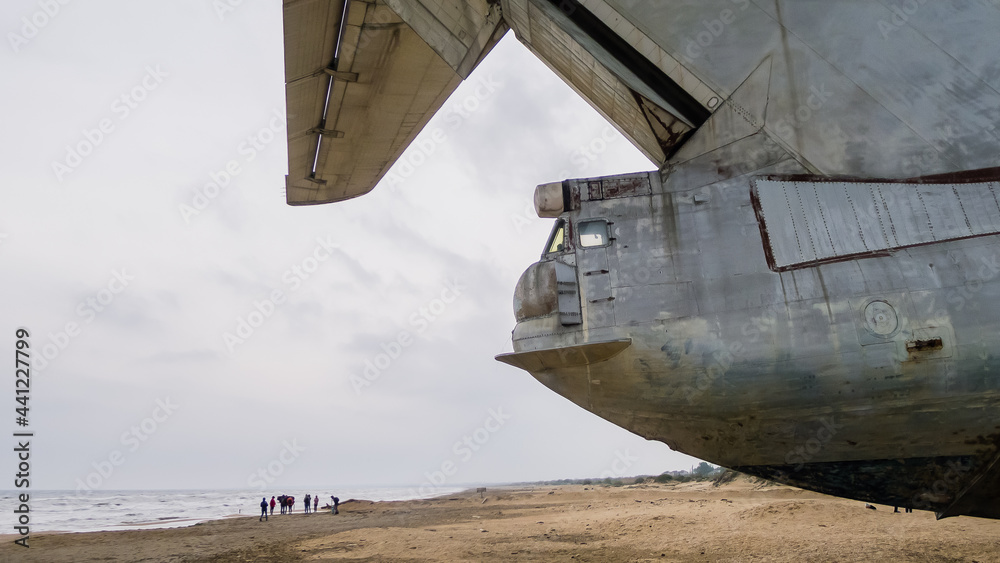 Rocket ship-ekranoplan project 903