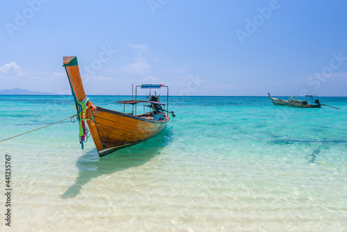 Long tail boats on Bamboo island near Phi-Phi islands, Thailand © Aliaksandr