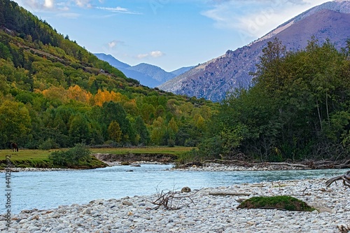 Долина реки Кубань в Приэльбрусье
