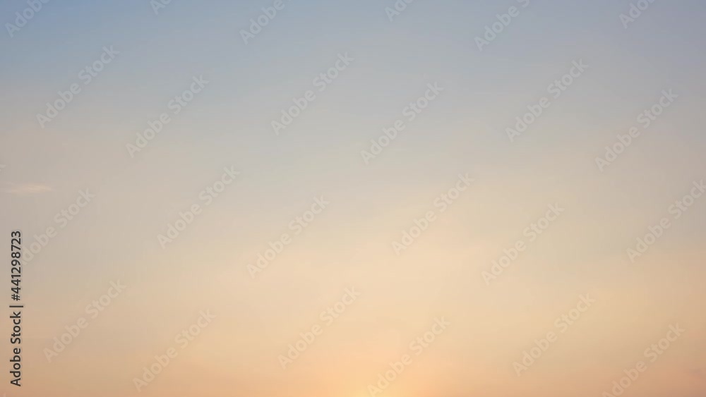 4K Sky Time lapse, Beautiful background, Sky Timelapse of skyscrapers, Blue sky with clouds and sun, Clouds At Sunrise.
4K Sky Time lapse, Beautiful background, Sky Timelapse of skyscrapers, Blue sky with clouds and sun, Clouds At Sunrise.