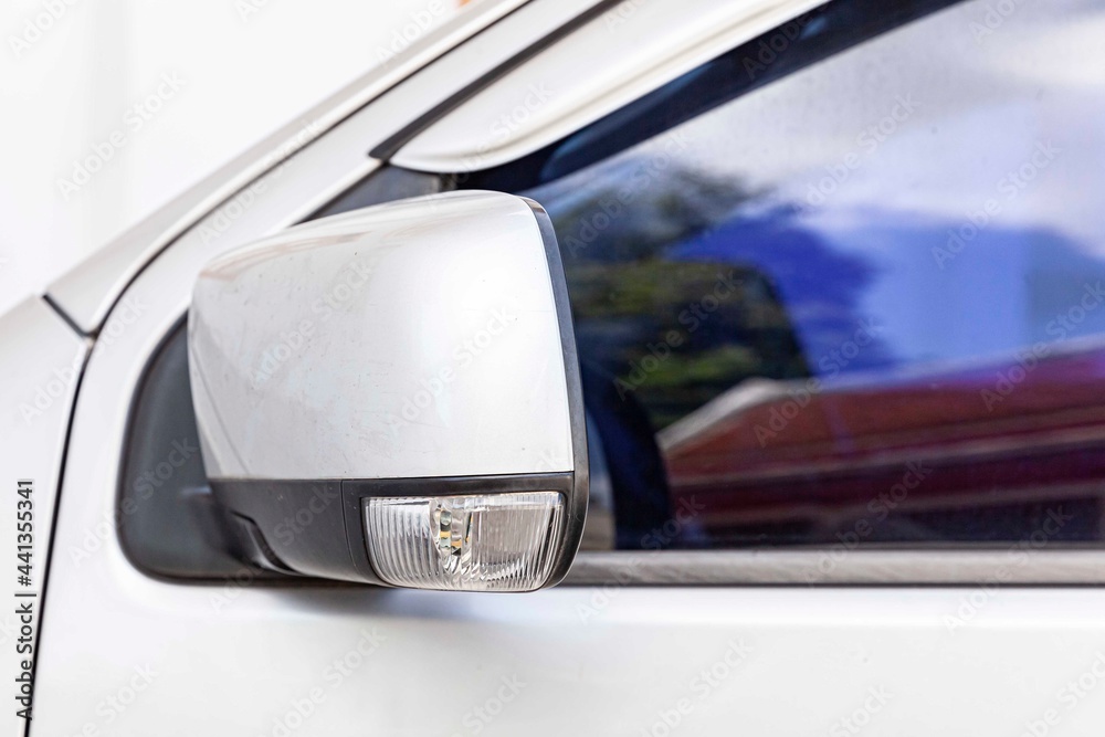 Close - up rearview mirror on the motor vehicle