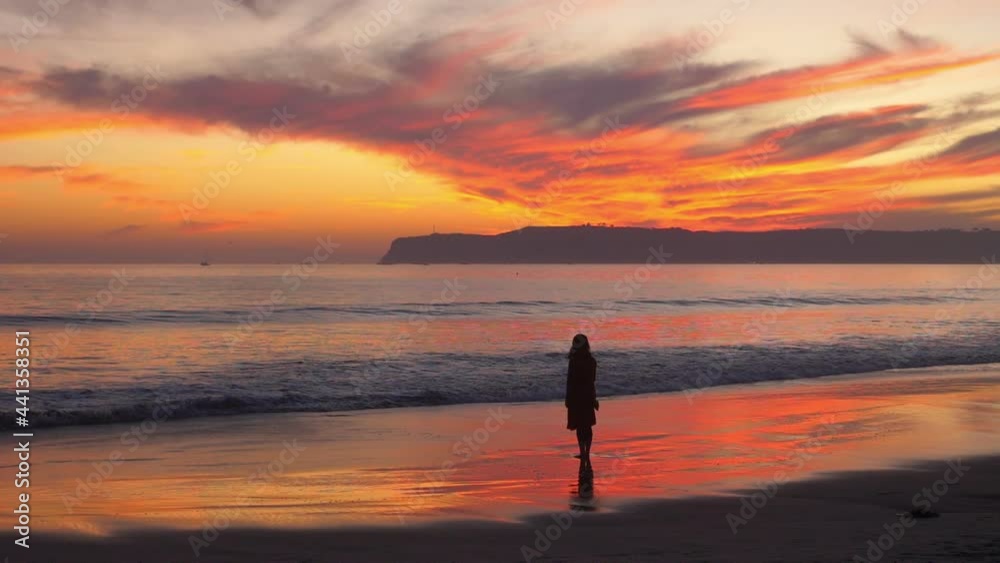 Admiring amazing sunset in California in slow motion 180fps Admiring amazing sunset in California in slow motion 180fps