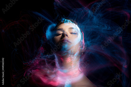 lightpainting portrait, new art direction, long exposure photo without photoshop, light drawing at long exposure	
