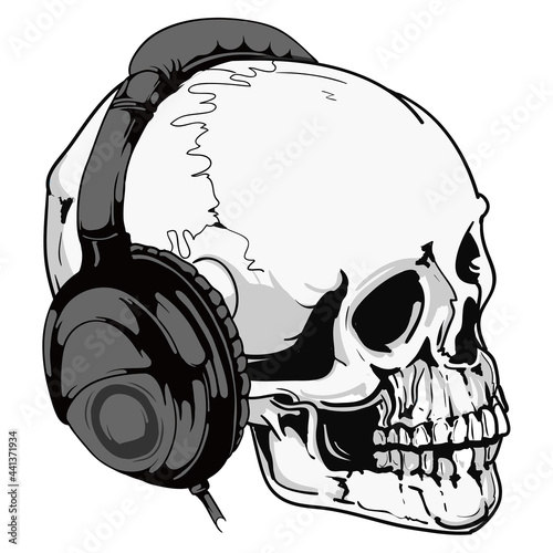 音楽を聴くガイコツ