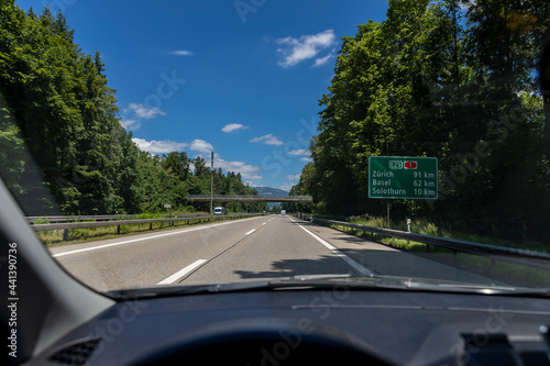 autobahn a1 sommer kirchberg kriegstetten schweiz bern zürich
