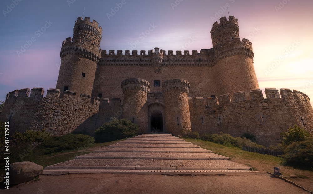 Φωτογραφία Manzanares Castle