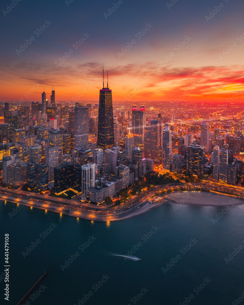 Obraz premium Chicago Gold Coast at sunset