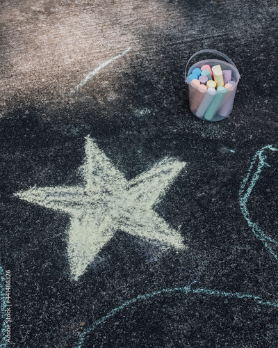 sidewalk chalk star 