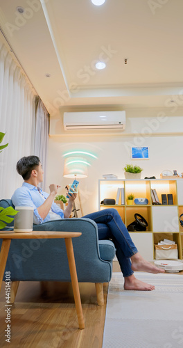 control air-conditioner by smart phone