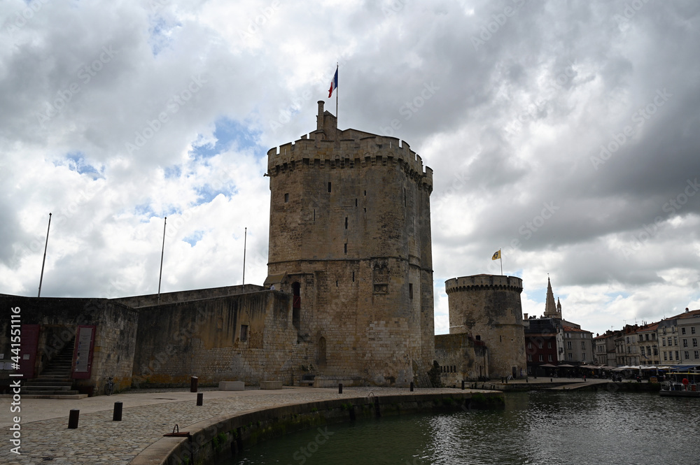 Tour Saint-Nicolas et tour de la Chaîne à La Rochelle