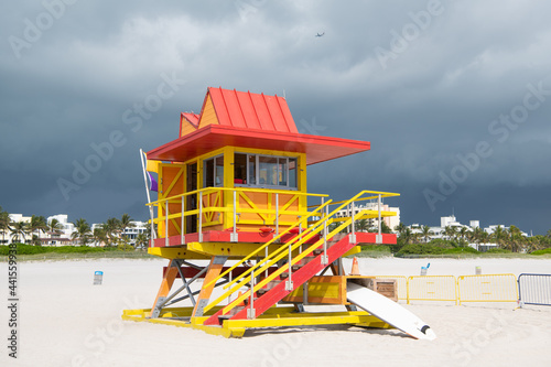 Lifeguard tower on sand beach in Miami, USA © be free