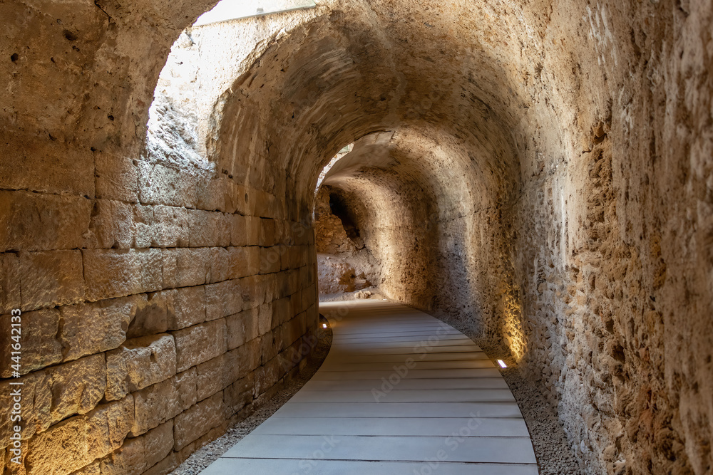 Gallery under the steps of the Roman Theater of Cádiz. It was discovered in 1980 during excavations. It is the second largest theater in Roman Hispania, surpassed only by Córdoba by a few meters