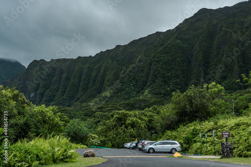 Koolau Range, Hoomaluhia Botanical Garden, Honolulu, Oahu, Hawaii. Koʻolau Range is a name given to the dormant fragmented remnant of the eastern or windward shield volcano of Oahu © youli