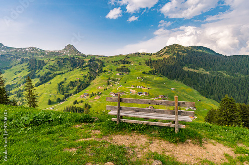 Quadro em tela Beautiful mountain hike near Damuels along the Hochblanken ridge in Austria