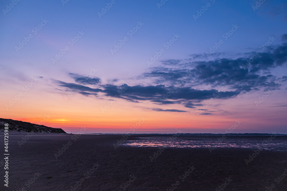 Sonnenaufgang im Wattenmeer auf der Insel Amrum