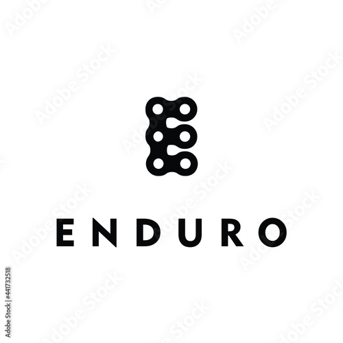 chain with letter e for enduro mountains bike extreme sport logo design vector